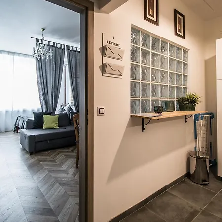 Executive Bright Apt. By Ruterra Apartment *
