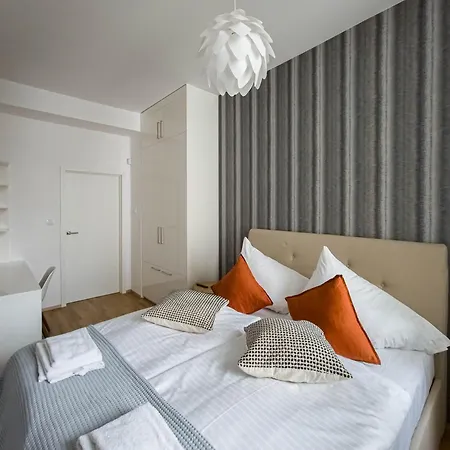 Διαμέρισμα City Center Apartments Near Synagogue *
