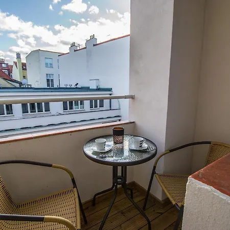 Executive Bright Apt. By Ruterra * Prag