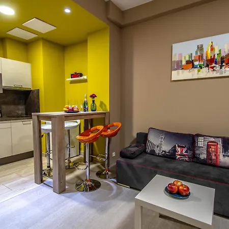 Executive Bright Apt. By Ruterra Apartmán *