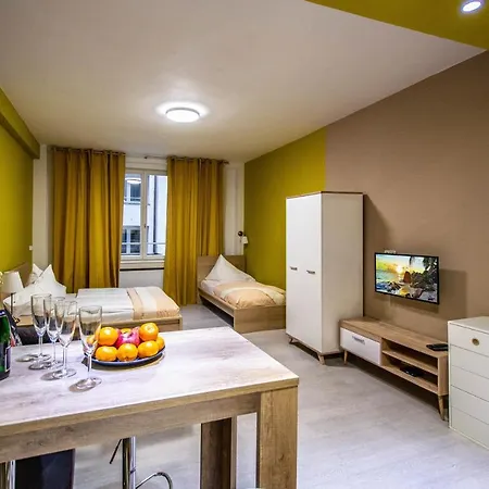 Executive Bright Apt. By Ruterra Praha
