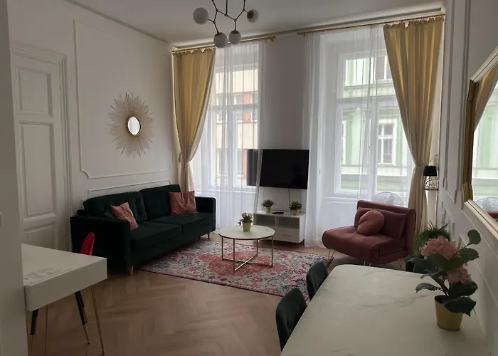 Διαμέρισμα City Center Apartments Near Synagogue