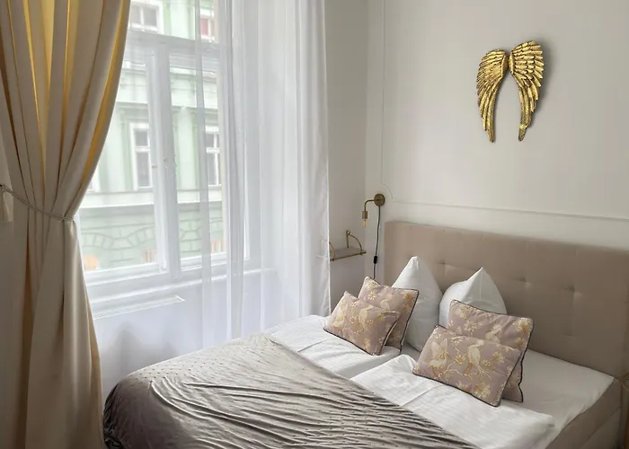City Center Apartments Near Synagogue
