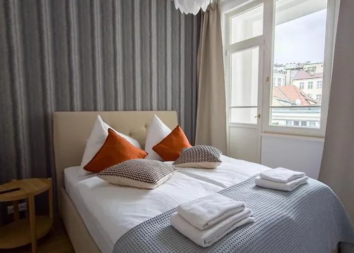 City Center Apartments Near Synagogue
