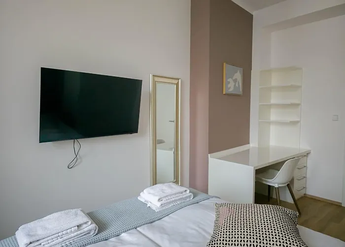 Διαμέρισμα City Center Apartments Near Synagogue