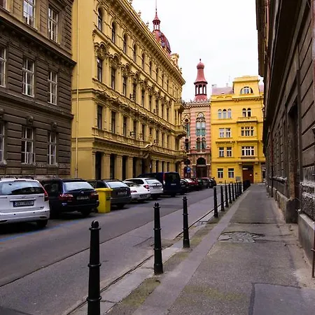 Apartman Center Near Synagogue *