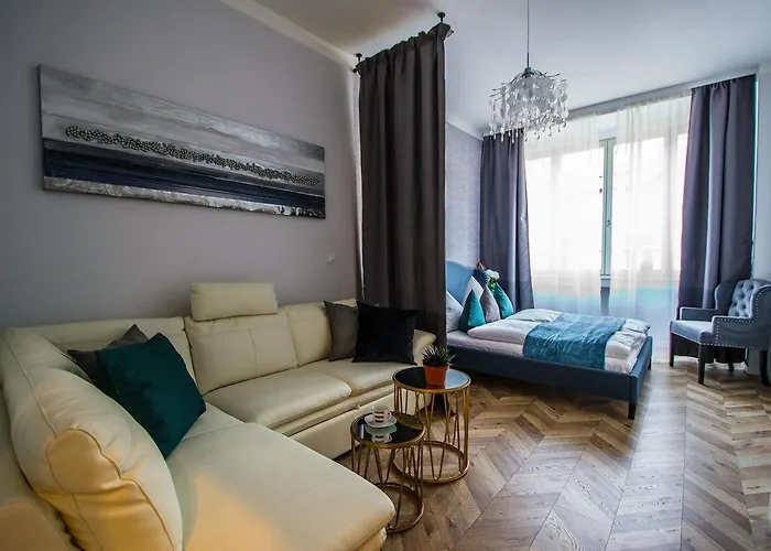 Center Near Synagogue Appartement